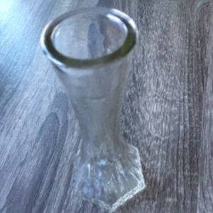 single bud vase